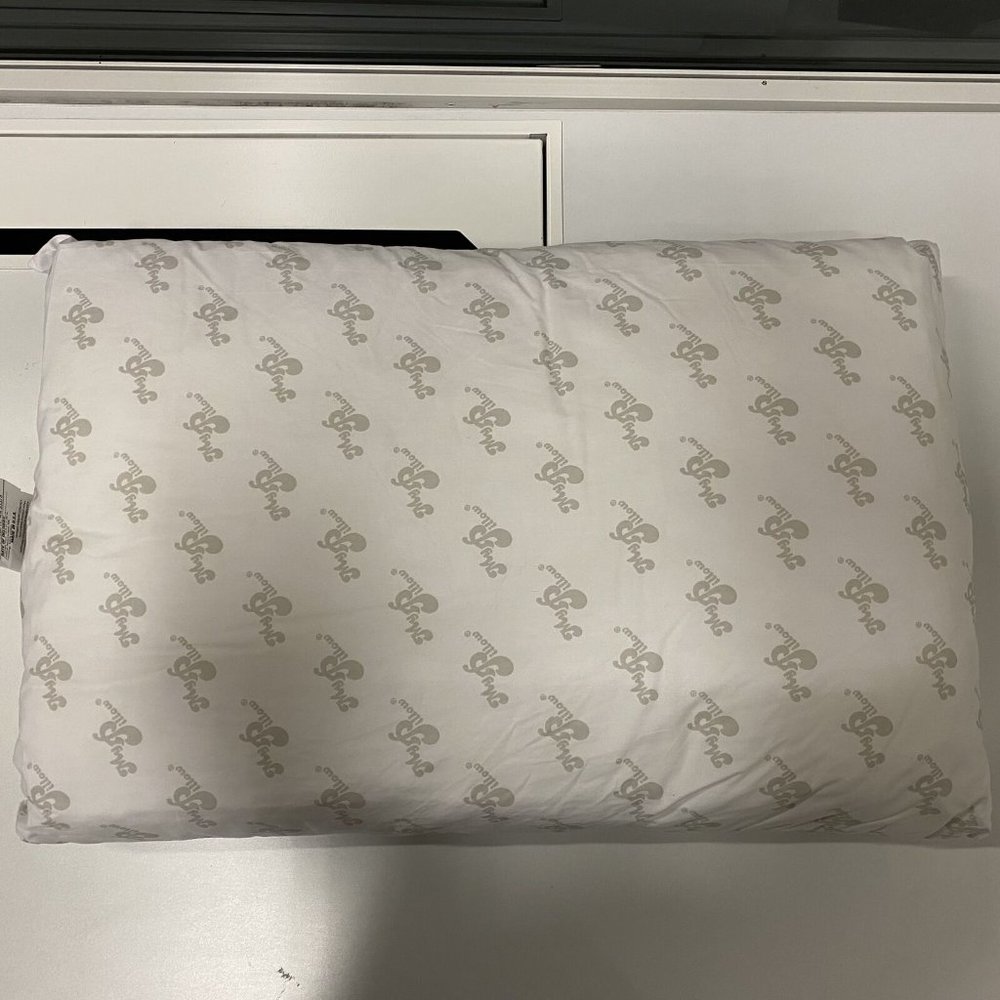 Open Box- MyPillow Classic Bed Pillow, Standard-Queen, Medium Fill, 18.5x28 Inch